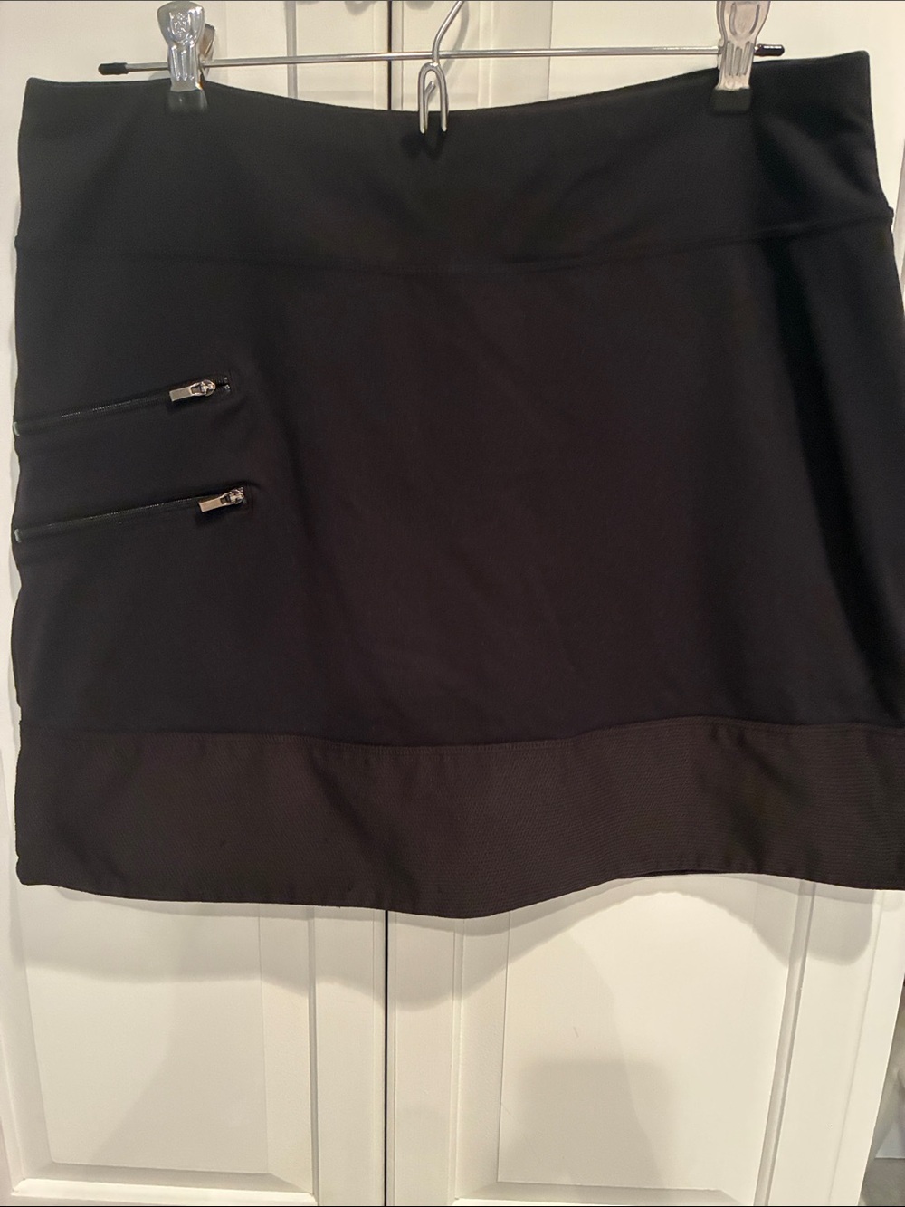 Athleta Black Skort with Zippers size Medium